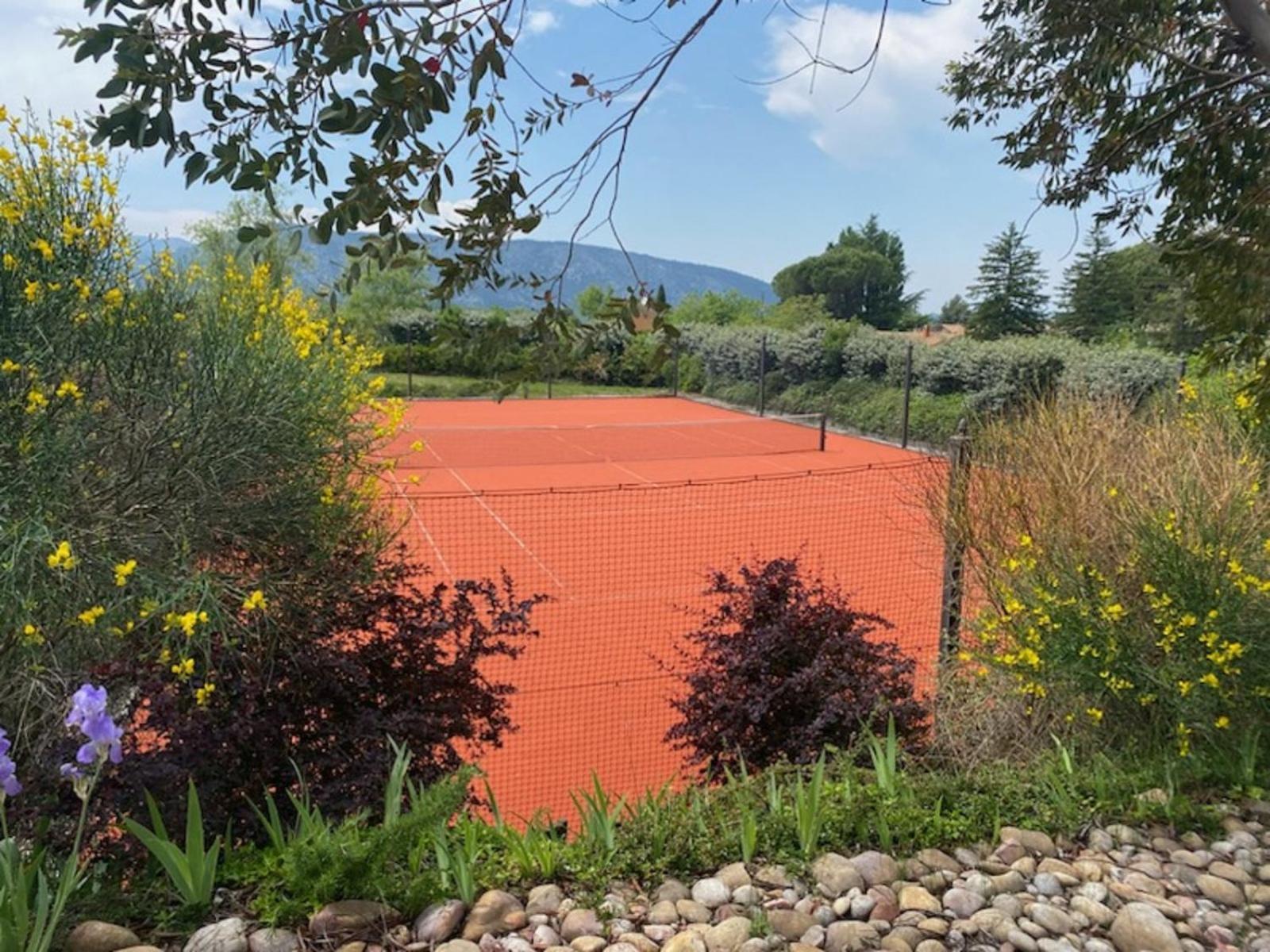 Apparts'Hotel La Ferme Du Gros Noyer Malaucène Exteriör bild